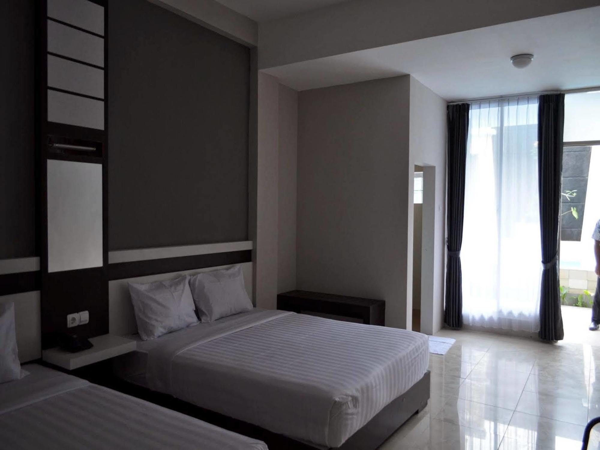 De Wahyu Hotel Batu  Exterior foto